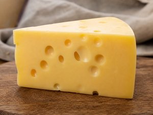 Cash-Settled Cheese Futures